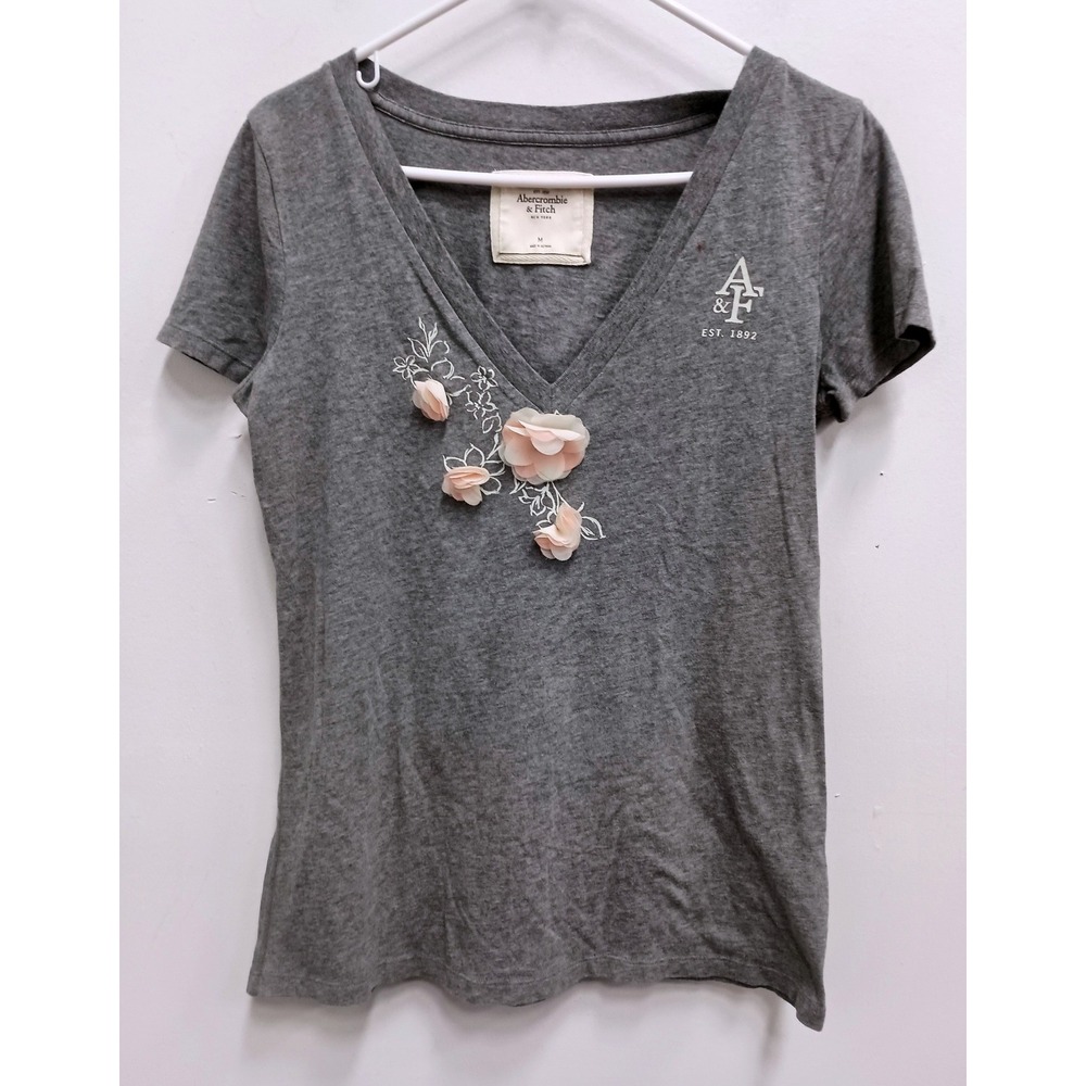 Abercrombie & Fitch Y2K T-Shirt Womens Medium Gray Floral Applique V-Neck Tee